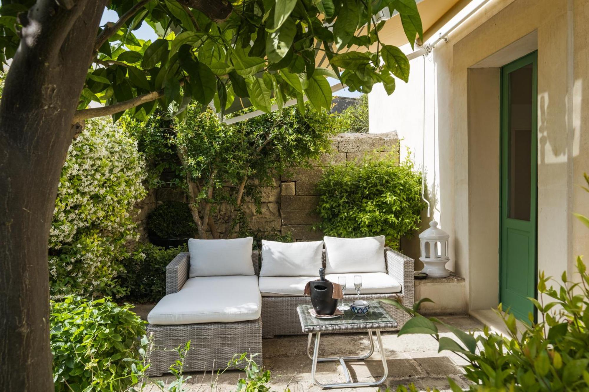 Palazzo Ducale Venturi - Luxury Hotel & Wellness Minervino di Lecce Εξωτερικό φωτογραφία